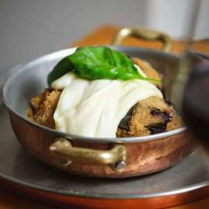 Polpette Di Melanzane con fonduta di Provola