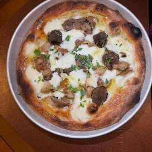 Pizza: Porcina tartufata