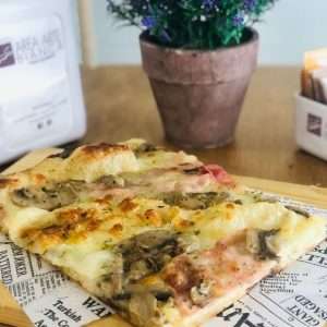pizza Prosciutto e Funghi